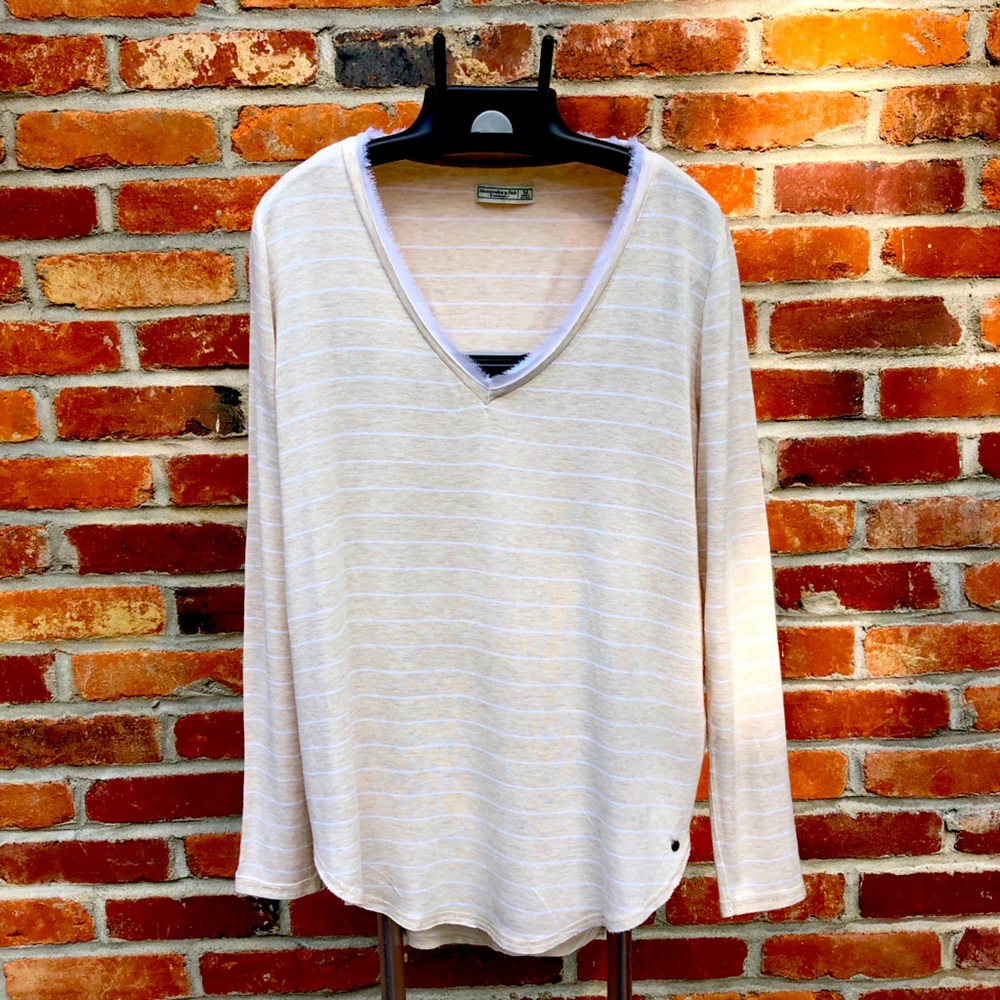 Abercrombie & Fitch Striped Short Size M